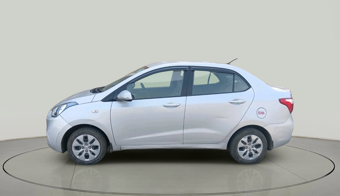 2017 Hyundai Xcent E+, Petrol, Manual, 70,923 km, exterior