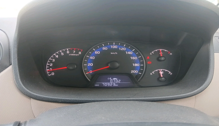 2017 Hyundai Xcent E+, Petrol, Manual, 70,923 km, interior