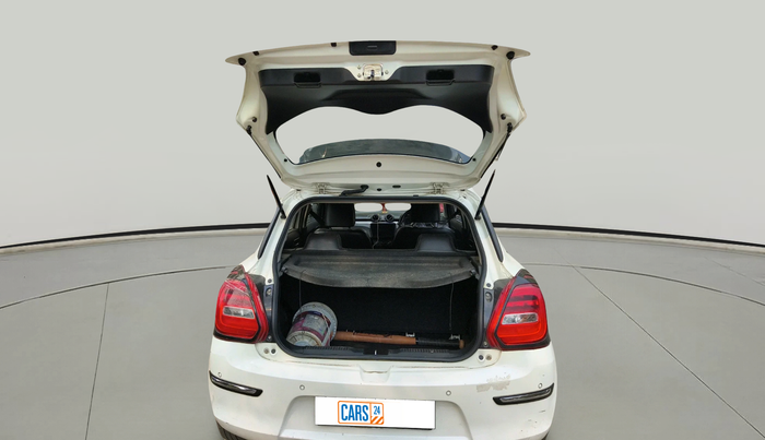 2022 Maruti Swift VXI, Petrol, Manual, 31,817 km, exterior