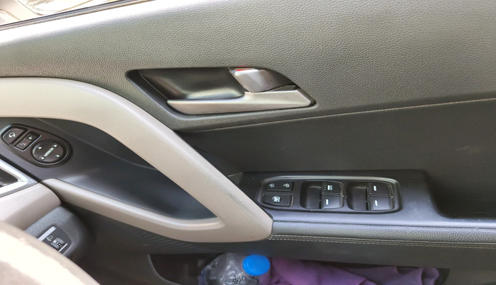 2016 Hyundai Creta SX (O) 1.6 DIESEL, Diesel, Manual, 1,64,009 km, interior