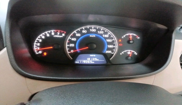 2017 Hyundai Grand i10 MAGNA 1.2 KAPPA VTVT, Petrol, Manual, 1,19,065 km, interior