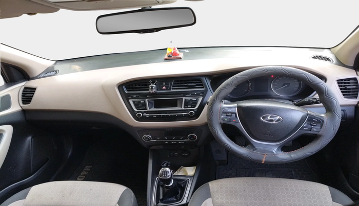 2015 Hyundai Elite i20 SPORTZ 1.4 (O) CRDI, Diesel, Manual, 1,06,657 km, interior