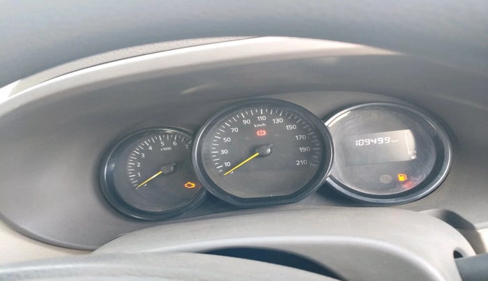 2018 Renault Lodgy 85 PS RXE 7 STR, Diesel, Manual, 1,09,499 km, interior