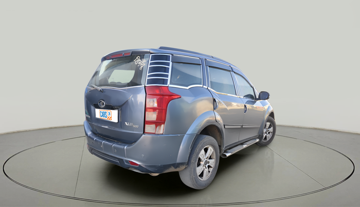 2013 Mahindra XUV500 W8, Diesel, Manual, 1,66,776 km, exterior