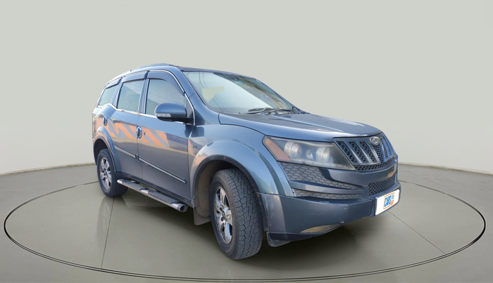 2013 Mahindra XUV500 W8, Diesel, Manual, 1,66,776 km, exterior