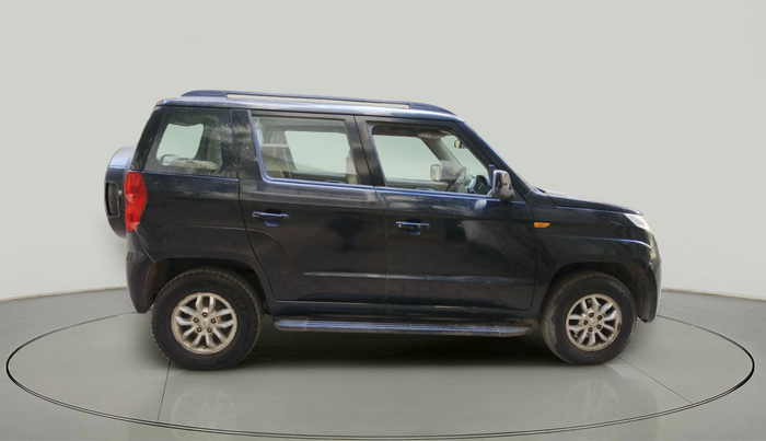 2016 Mahindra TUV300 T8 AMT, Diesel, Automatic, 1,07,277 km, exterior