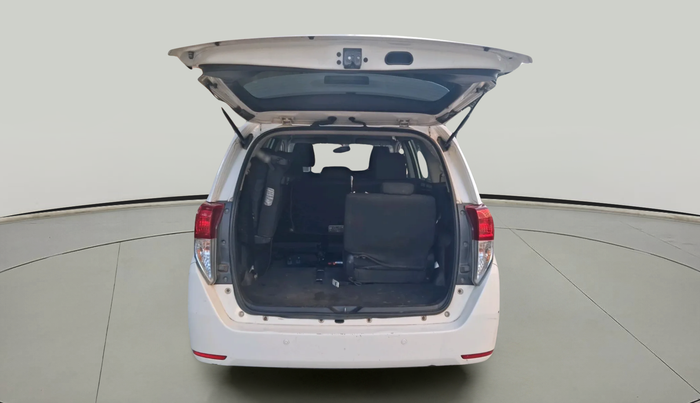 2018 Toyota Innova Crysta 2.4 G 7 STR, Diesel, Manual, 1,64,584 km, exterior