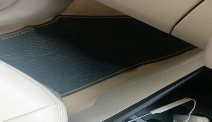 2020 Maruti Dzire VXI, Petrol, Manual, 68,344 km, interior