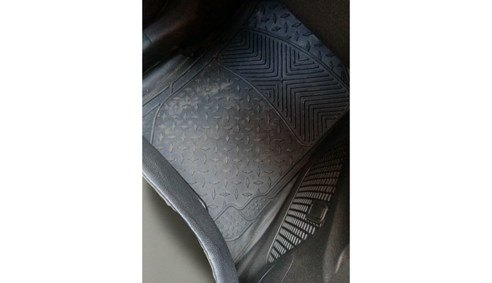 2020 Tata NEXON XM DIESEL, Diesel, Manual, 92,511 km, interior