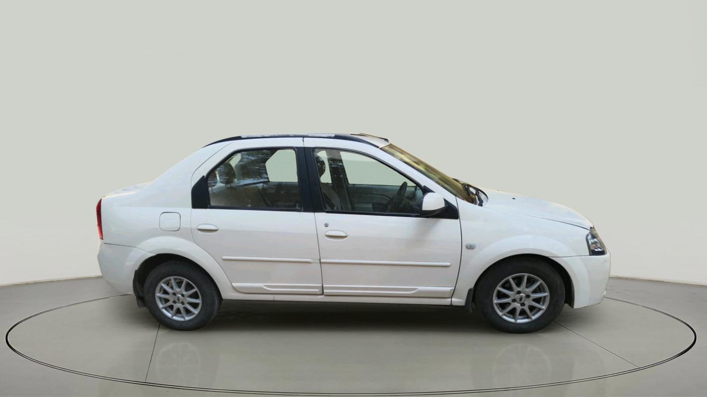 2019 Mahindra E VERITO D6, Electric, Automatic, 67,195 km, exterior