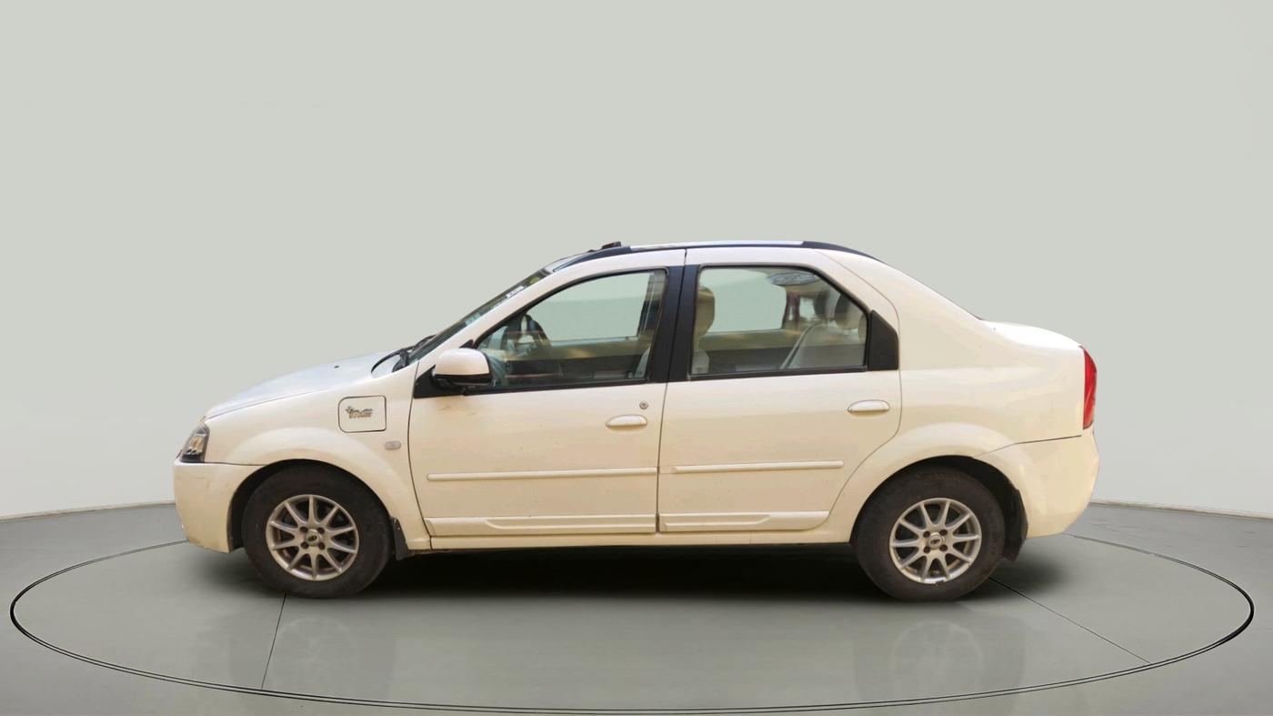 2019 Mahindra E VERITO D6, Electric, Automatic, 67,195 km, exterior
