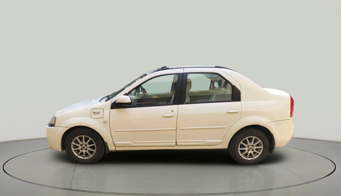 2019 Mahindra E VERITO D6, Electric, Automatic, 67,195 km, exterior