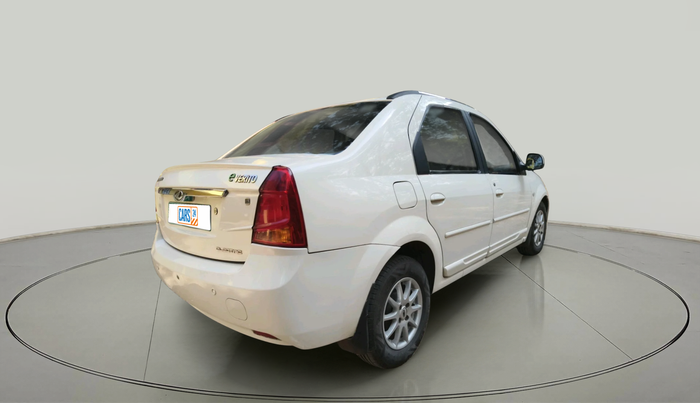 2019 Mahindra E VERITO D6, Electric, Automatic, 67,195 km, exterior