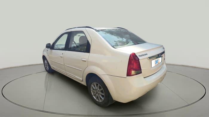 2019 Mahindra E VERITO D6, Electric, Automatic, 67,195 km, exterior