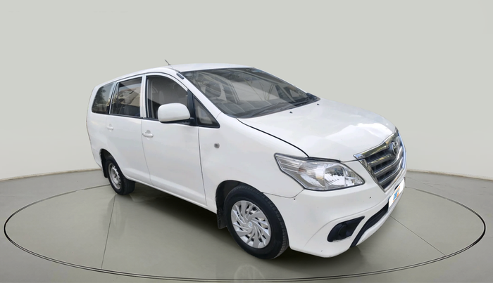 2016 Toyota Innova 2.5 GX 7 STR, Diesel, Manual, 2,71,331 km, exterior