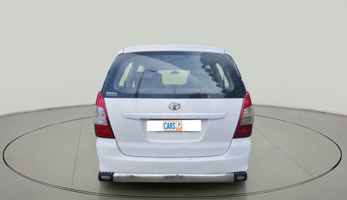 2016 Toyota Innova 2.5 GX 7 STR, Diesel, Manual, 2,71,331 km, exterior