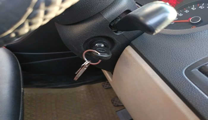 2011 Volkswagen Polo TRENDLINE 1.2L PETROL, Petrol, Manual, 43,938 km, interior