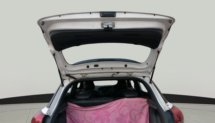 2015 Hyundai i20 Active 1.4 SX, Diesel, Manual, 1,65,700 km, exterior