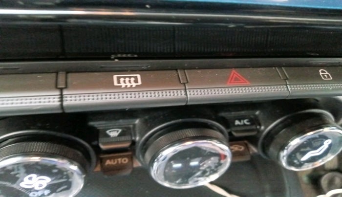 2025 Nissan MAGNITE Acenta B4D 1.0 Petrol MT, Petrol, Manual, 8,603 km, interior