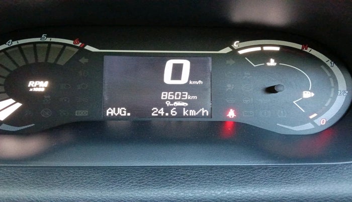 2025 Nissan MAGNITE Acenta B4D 1.0 Petrol MT, Petrol, Manual, 8,603 km, interior