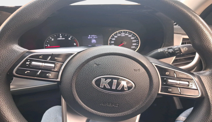 2019 KIA SELTOS HTK PLUS 1.5 DIESEL, Diesel, Manual, 2,31,817 km, interior