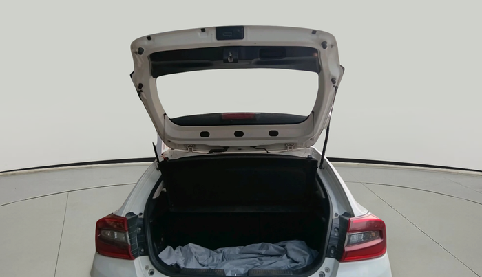 2023 Toyota Glanza V, Petrol, Manual, 76,352 km, exterior