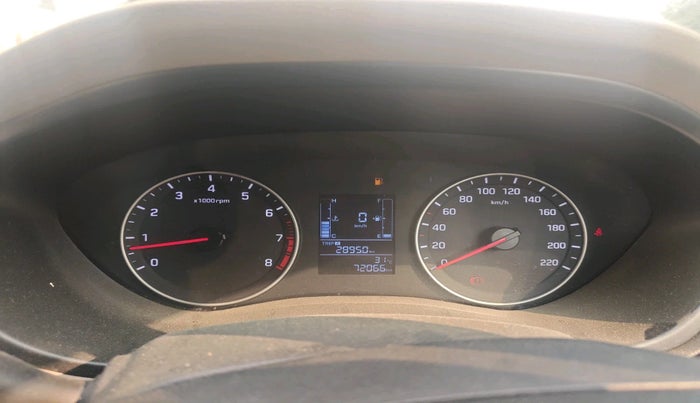 2019 Hyundai Elite i20 SPORTZ PLUS 1.2, Petrol, Manual, 72,066 km, interior