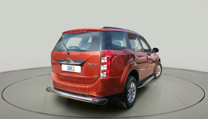 2017 Mahindra XUV500 W9, Diesel, Manual, 1,40,022 km, exterior