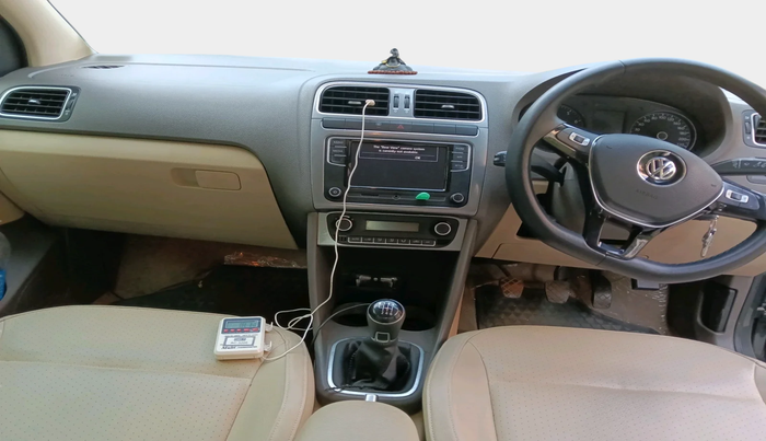 2022 Volkswagen Vento HIGHLINE 1.0L TSI, Petrol, Manual, 12,283 km, interior