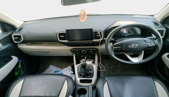 2023 Hyundai VENUE S 1.2, Petrol, Manual, 20,561 km, interior