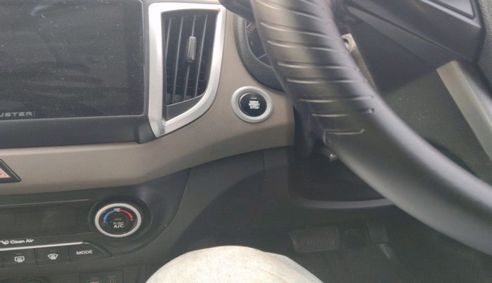 2017 Hyundai Creta SX PLUS AT 1.6 DIESEL, Diesel, Automatic, 1,20,008 km, interior