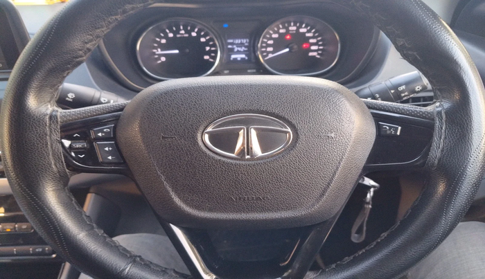 2019 Tata NEXON XZ PETROL, Petrol, Manual, 1,37,815 km, interior