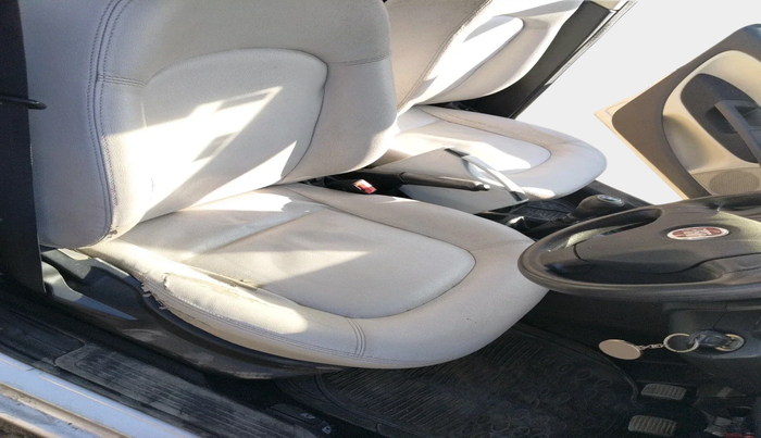 2014 Fiat Linea CLASSIC 1.4 L, Petrol, Manual, 54,827 km, interior