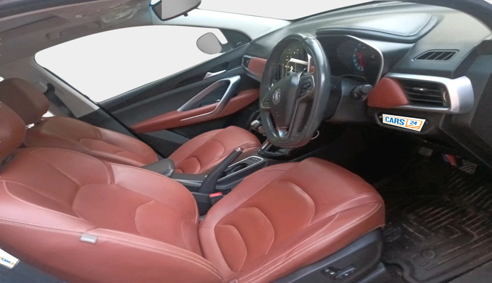 2020 MG HECTOR PLUS SHARP 2.0 DIESEL TURBO MT 6-STR, Diesel, Manual, 1,48,001 km, interior