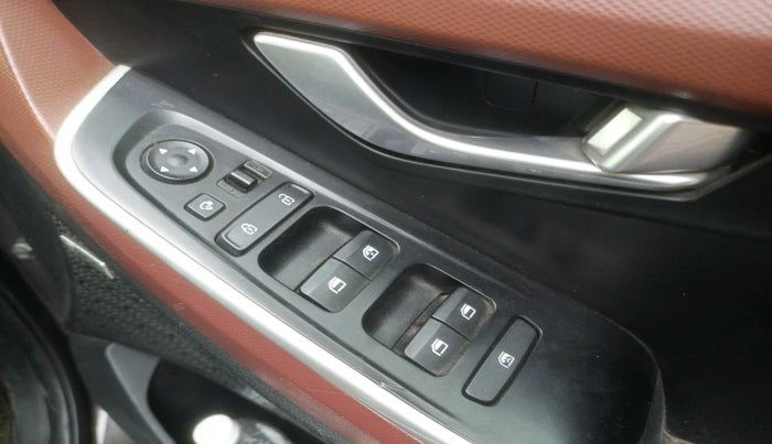 2021 Hyundai ALCAZAR 1.5 SIGNATURE (O) AT 6STR, Diesel, Automatic, 37,476 km, interior