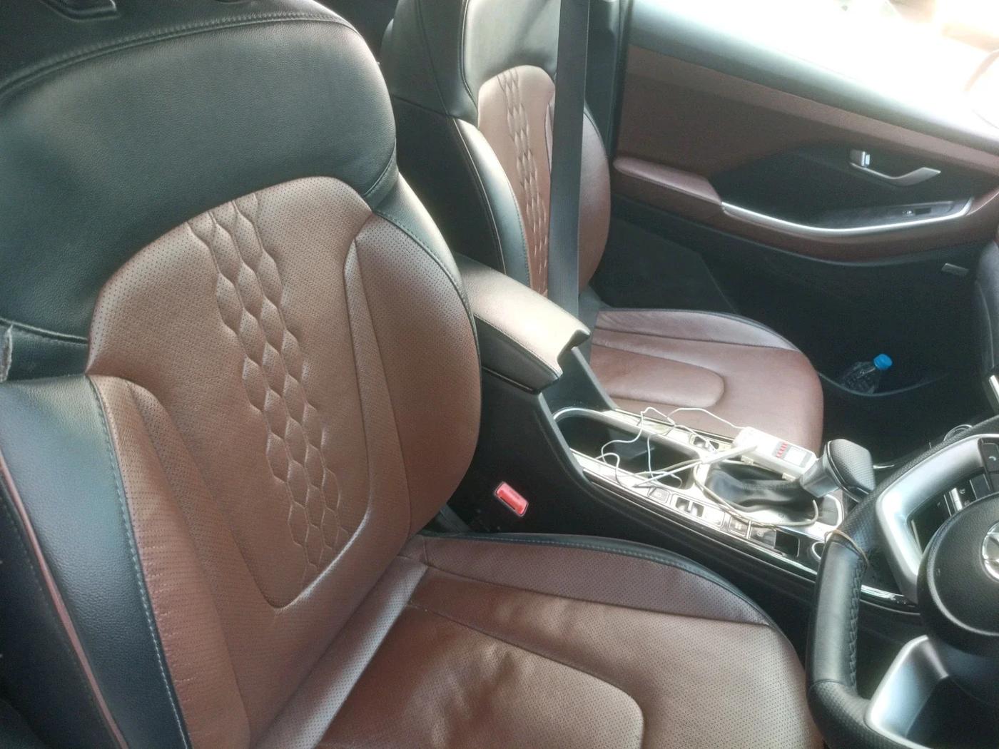 2021 Hyundai ALCAZAR 1.5 SIGNATURE (O) AT 6STR, Diesel, Automatic, 37,476 km, interior