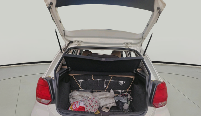 2016 Volkswagen Polo COMFORTLINE 1.2L, Petrol, Manual, 62,592 km, exterior