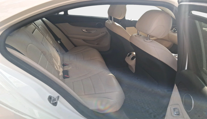 2021 Mercedes Benz C Class C 220d PROGRESSIVE, Diesel, Automatic, 33,258 km, interior