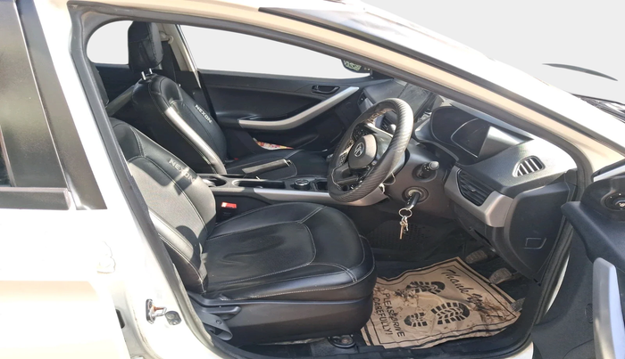 2022 Tata NEXON XM SUNROOF PETROL, Petrol, Manual, 84,426 km, interior