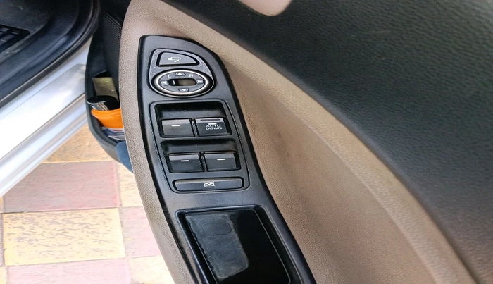 2017 Hyundai Elite i20 SPORTZ 1.2, Petrol, Manual, 82,653 km, interior