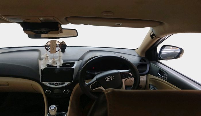 2014 Hyundai Verna FLUIDIC 1.6 CRDI SX, Diesel, Manual, 1,32,769 km, interior