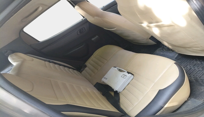 2016 Renault Kwid RXT 0.8, Petrol, Manual, 85,635 km, interior