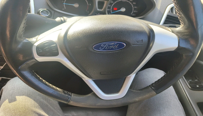 2014 Ford Ecosport TITANIUM 1.5L DIESEL (OPT), Diesel, Manual, 1,17,697 km, interior
