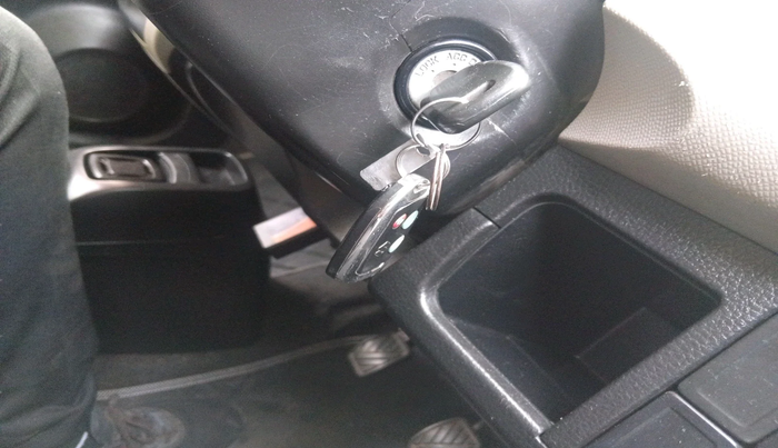 2014 Maruti Wagon R 1.0 LXI, Petrol, Manual, 32,051 km, interior