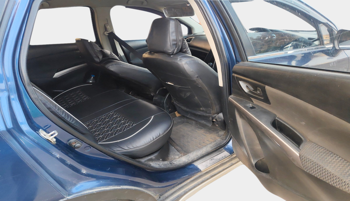 2018 Maruti S Cross SIGMA 1.3, Diesel, Manual, 1,19,688 km, interior