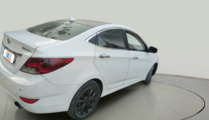 2014 Hyundai Verna FLUIDIC 1.6 CRDI SX, Diesel, Manual, 1,38,445 km, exterior