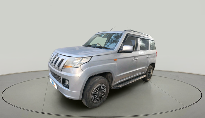 2015 Mahindra TUV300 T6 PLUS, Diesel, Manual, 67,814 km, exterior