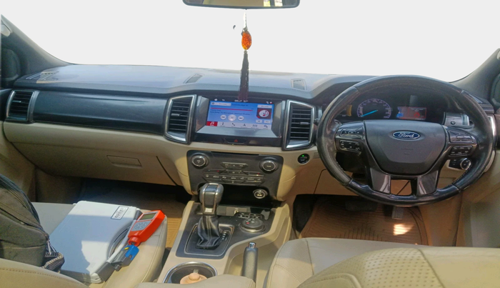 2019 Ford Endeavour TITANIUM PLUS 3.2 4X4 AT SUNROOF, Diesel, Automatic, 1,10,628 km, interior