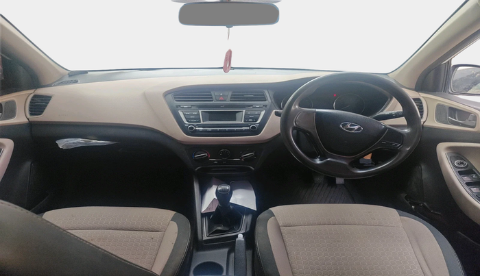 2017 Hyundai Elite i20 MAGNA EXECUTIVE 1.2, Petrol, Manual, 65,694 km, interior