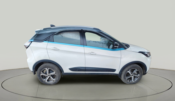 2022 Tata NEXON EV XZ PLUS, Electric, Automatic, 51,147 km, exterior